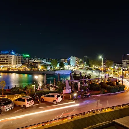Apartment Overlooking The Old Bridge Chalkida