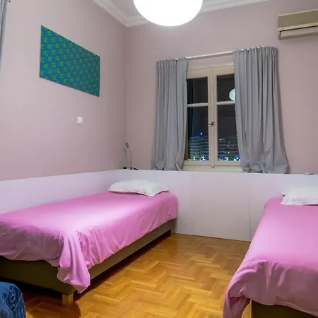 Apartment Overlooking The Old Bridge